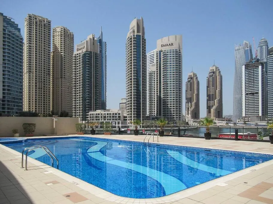 First Class Studio Serene Marina Views Dubaj