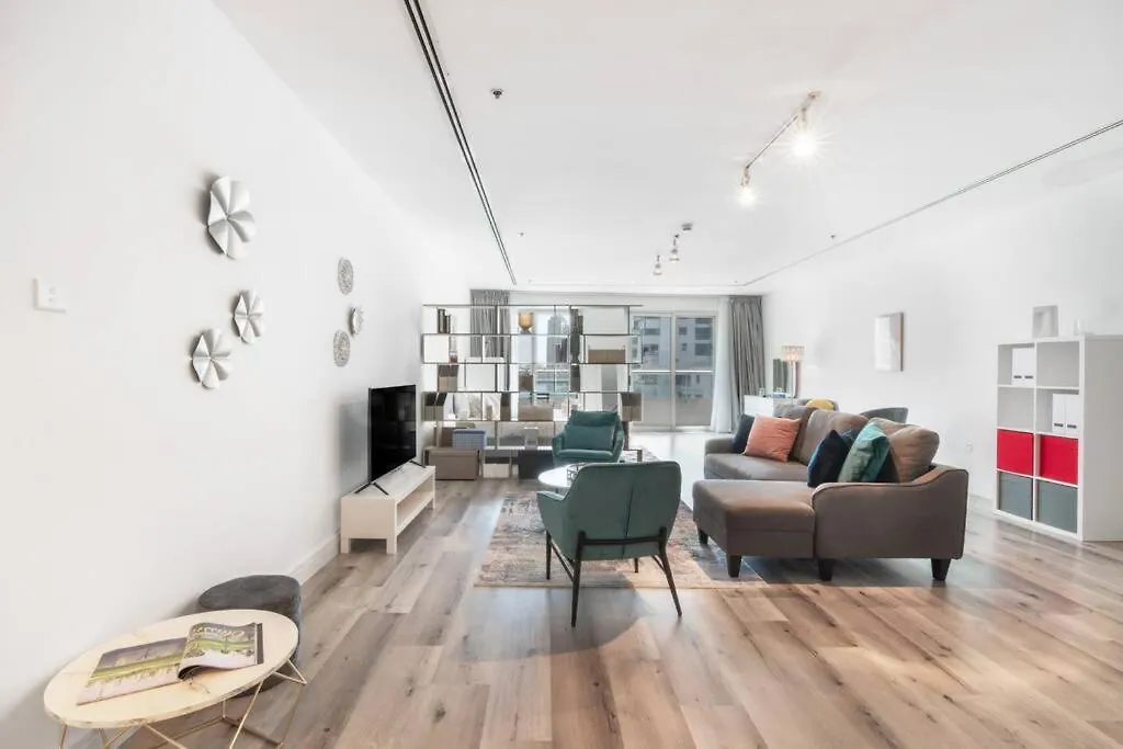 Apartment First Class Studio Serene Marina Views Dubai United Arab Emirates